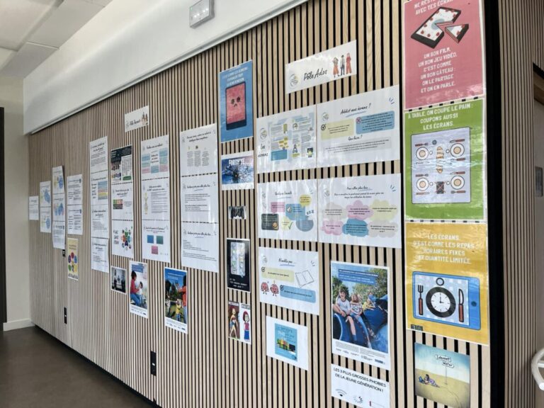 Image 0 : DÉCOUVRIR LE MÉTIER D'ASSISTANT(E) MATERNEL(LE)