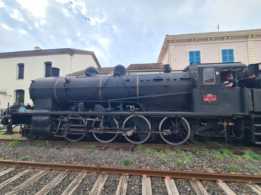 Image 2 : LE CÉVENOL EXPRESS AU COEUR DES GORGES DE L'ALLIER